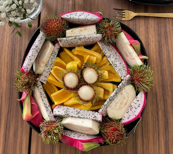 Crispy duck og asiatisk frukt